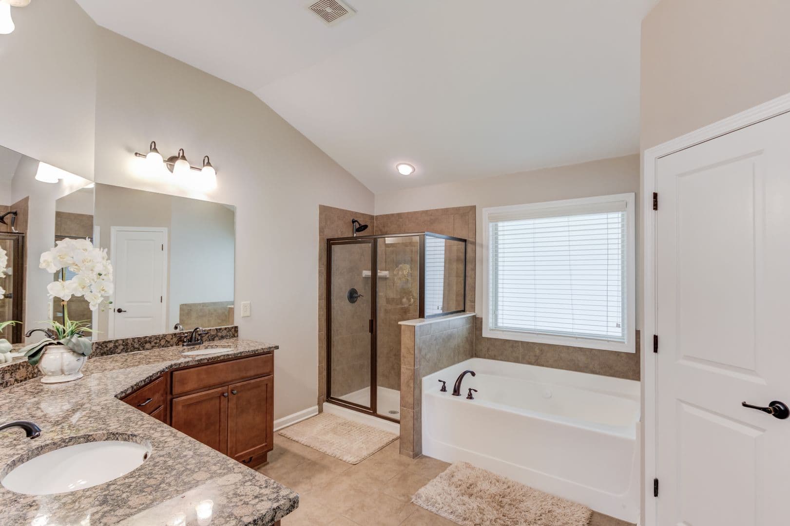Sugar Hill House: 6005 Deer Walk Trl