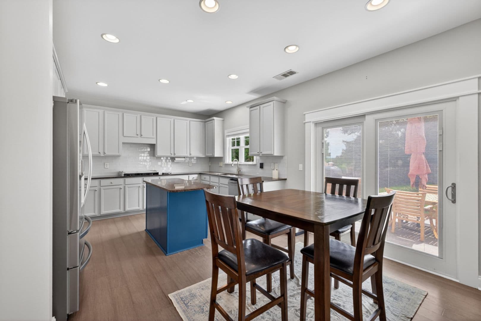 Flowery Branch House: 7819 Brass Lantern Dr.