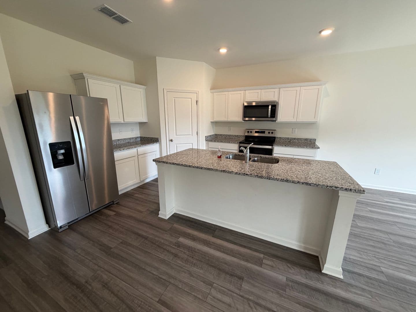 Winder House: 303 Hyde Park