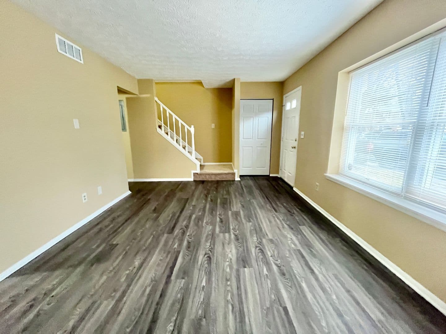 Peachtree Corners House: 6418 Meadow Rue Drive