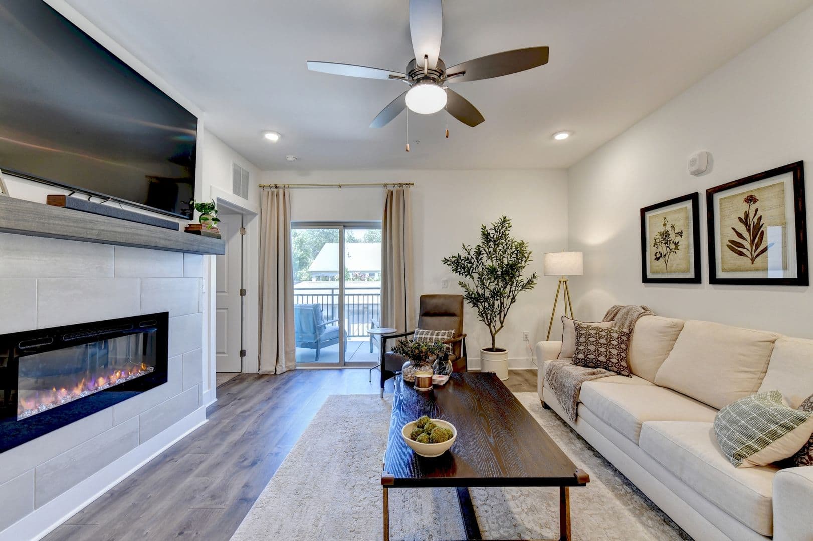Cumming House: 3342 Orwell Way Unit 1208