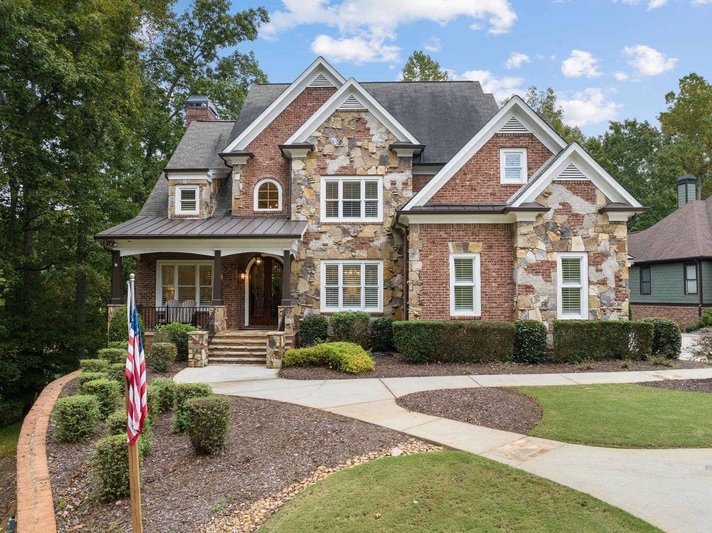 Buford House: 6031 Shadburn Ferry Rd.
