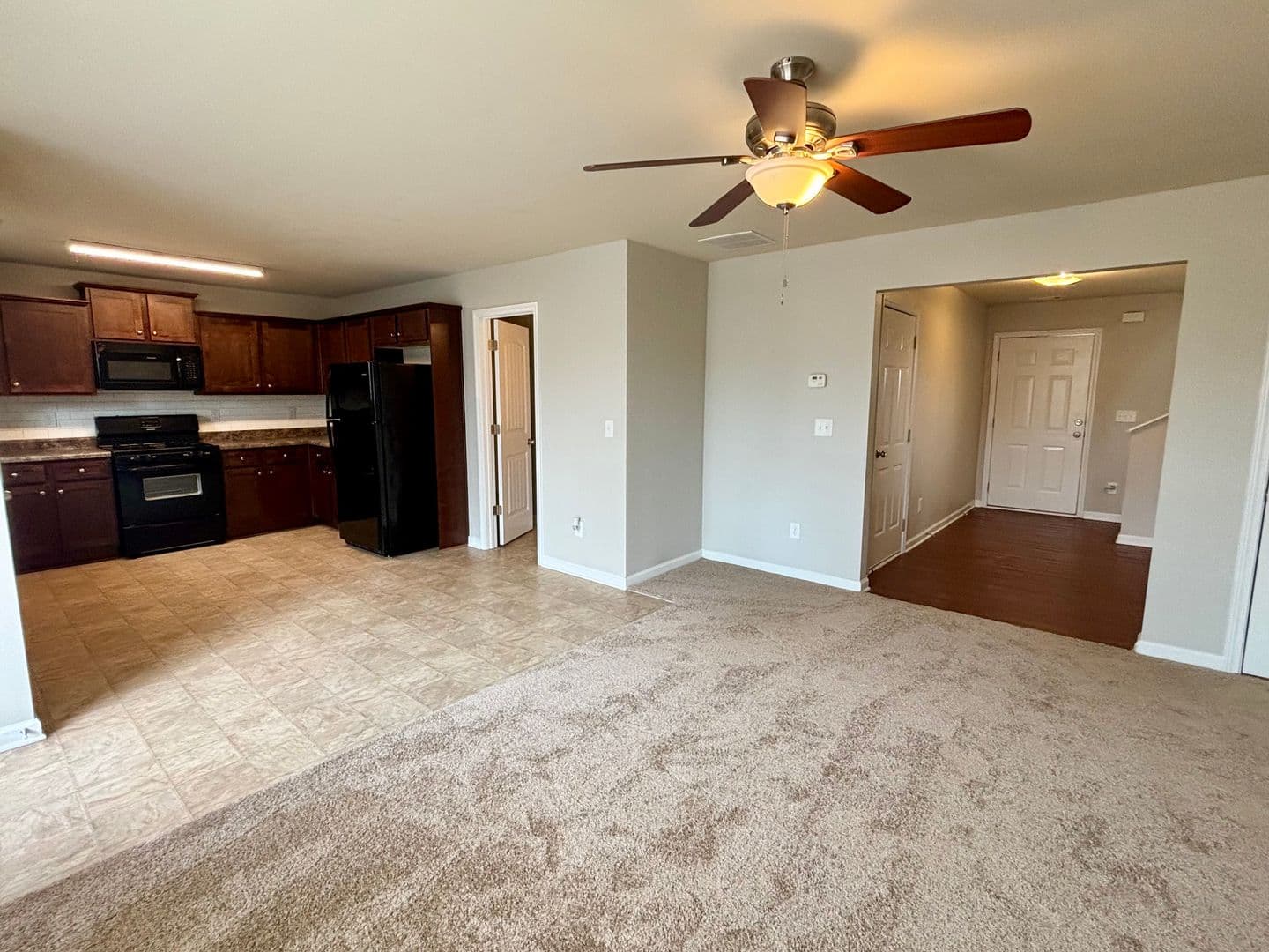 Douglasville House: 31 Brookwood Pass N.