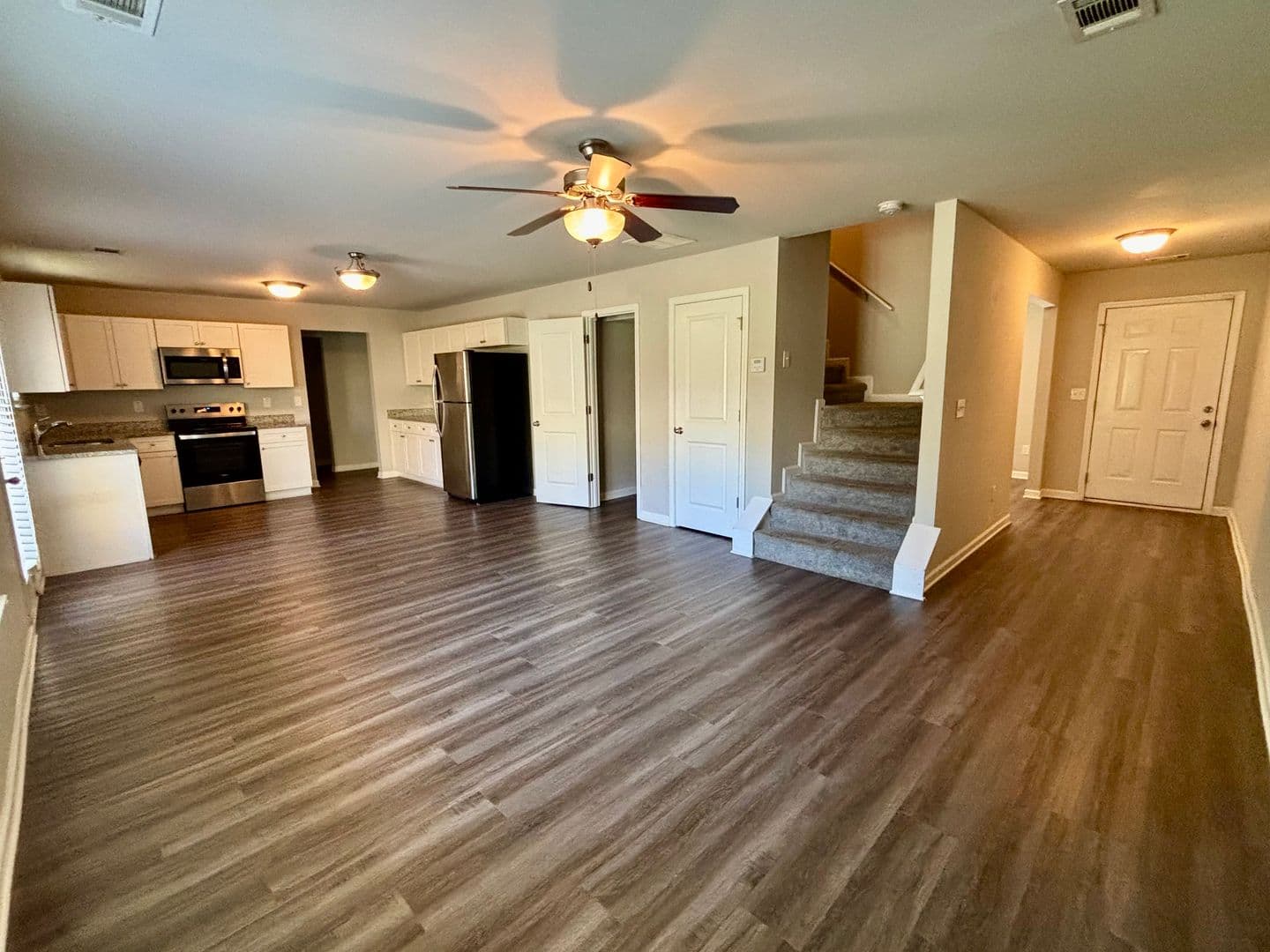 Locust Grove House: 321 Nutwood Trace