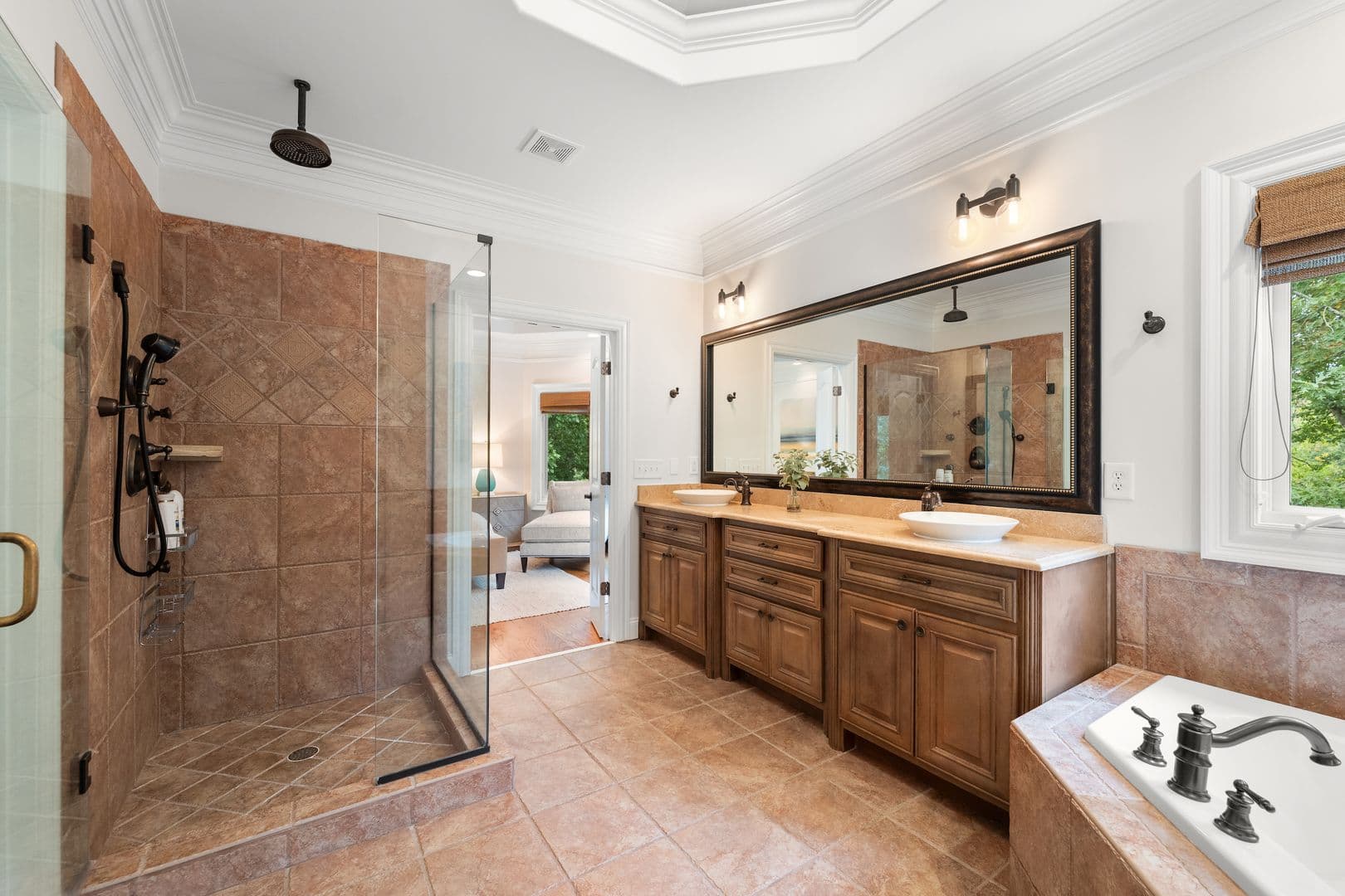 Buford House: 6031 Shadburn Ferry Rd.