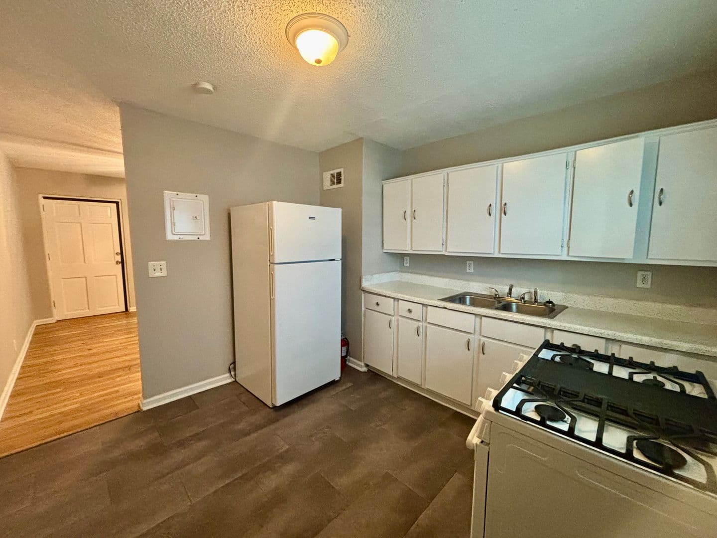 Atlanta Apartment: 1048 Washington St., SW