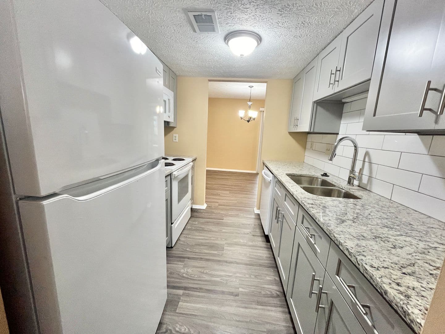 Peachtree Corners House: 6418 Meadow Rue Drive