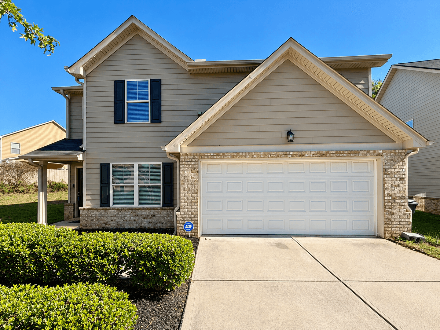 Locust Grove House: 321 Nutwood Trace