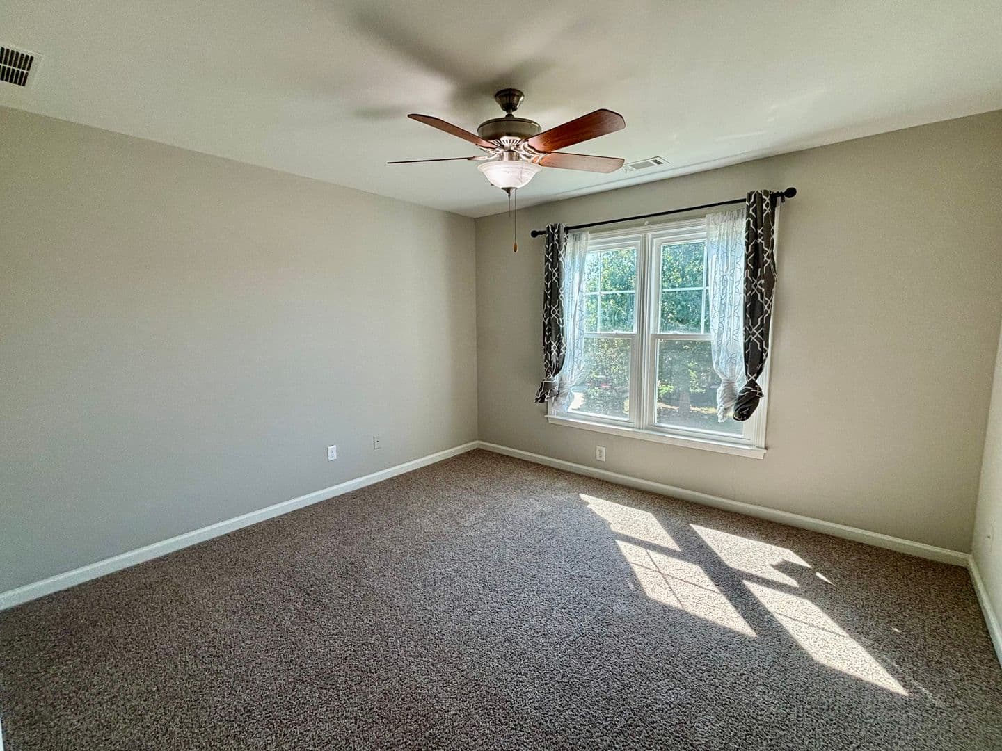Buford House: 3252 Sandy Branch Lane