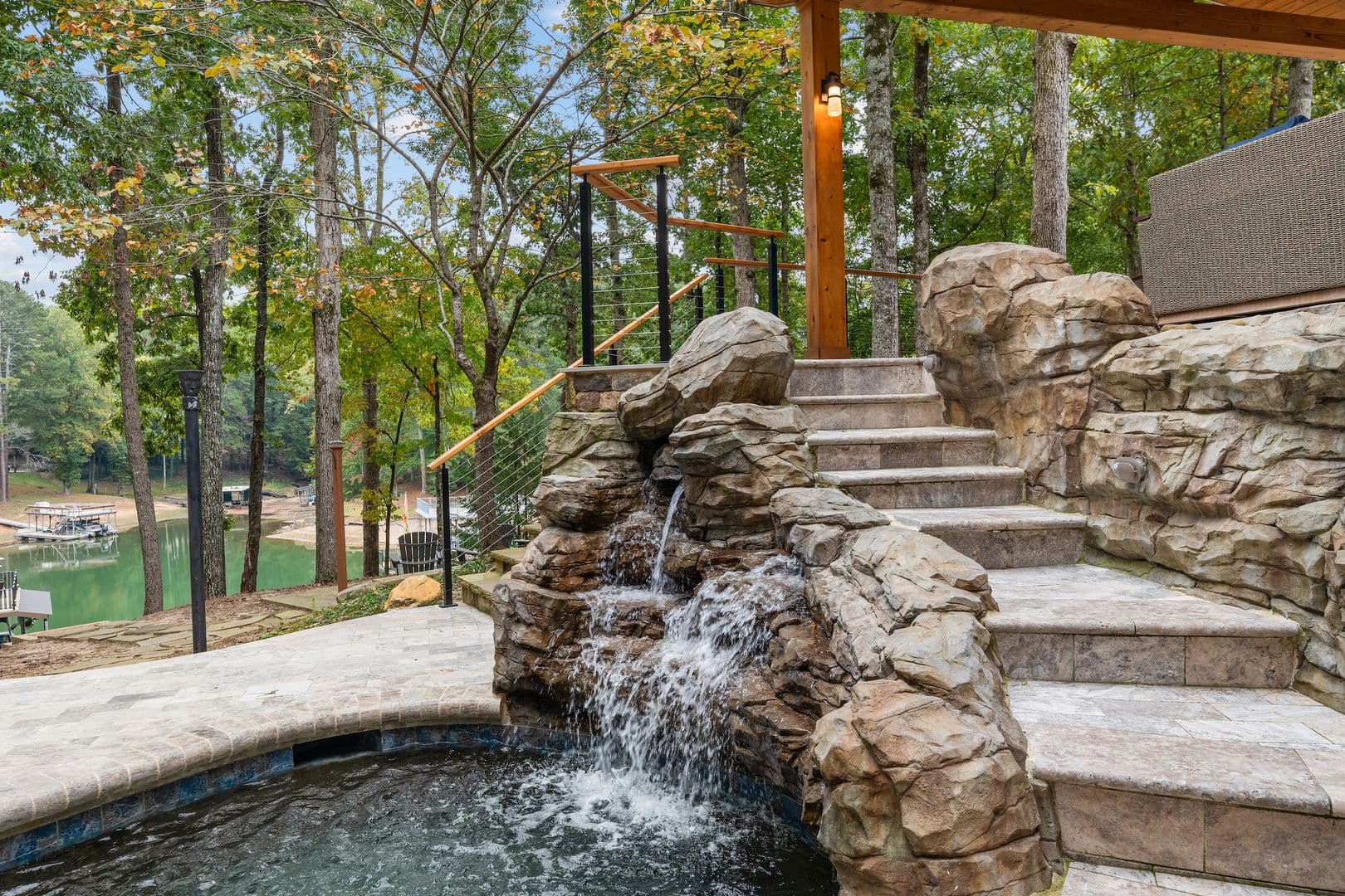 Buford House: 6031 Shadburn Ferry Rd.