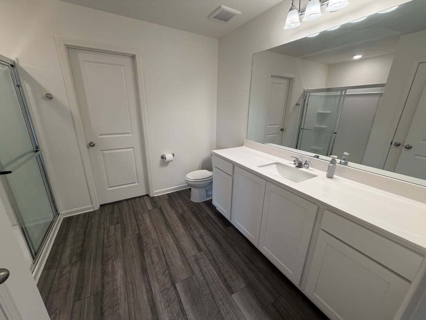 Winder House: 303 Hyde Park