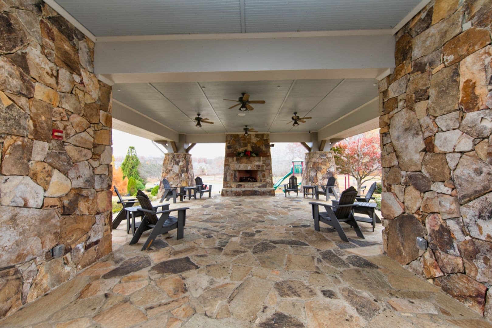 Flowery Branch House: 7819 Brass Lantern Dr.
