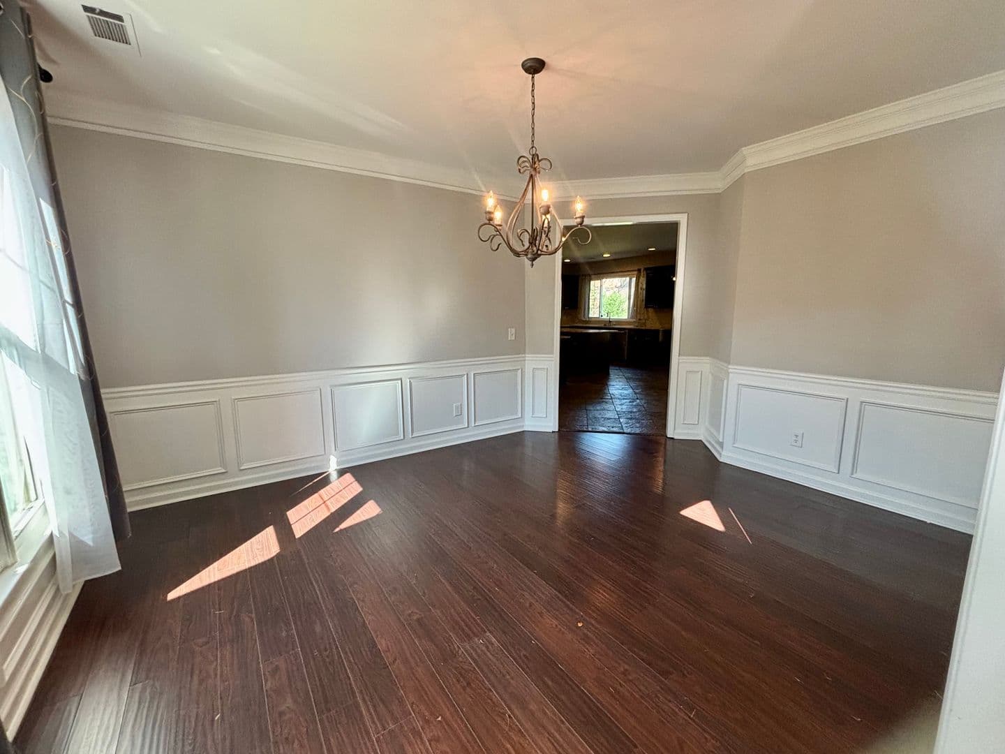 Buford House: 3252 Sandy Branch Lane
