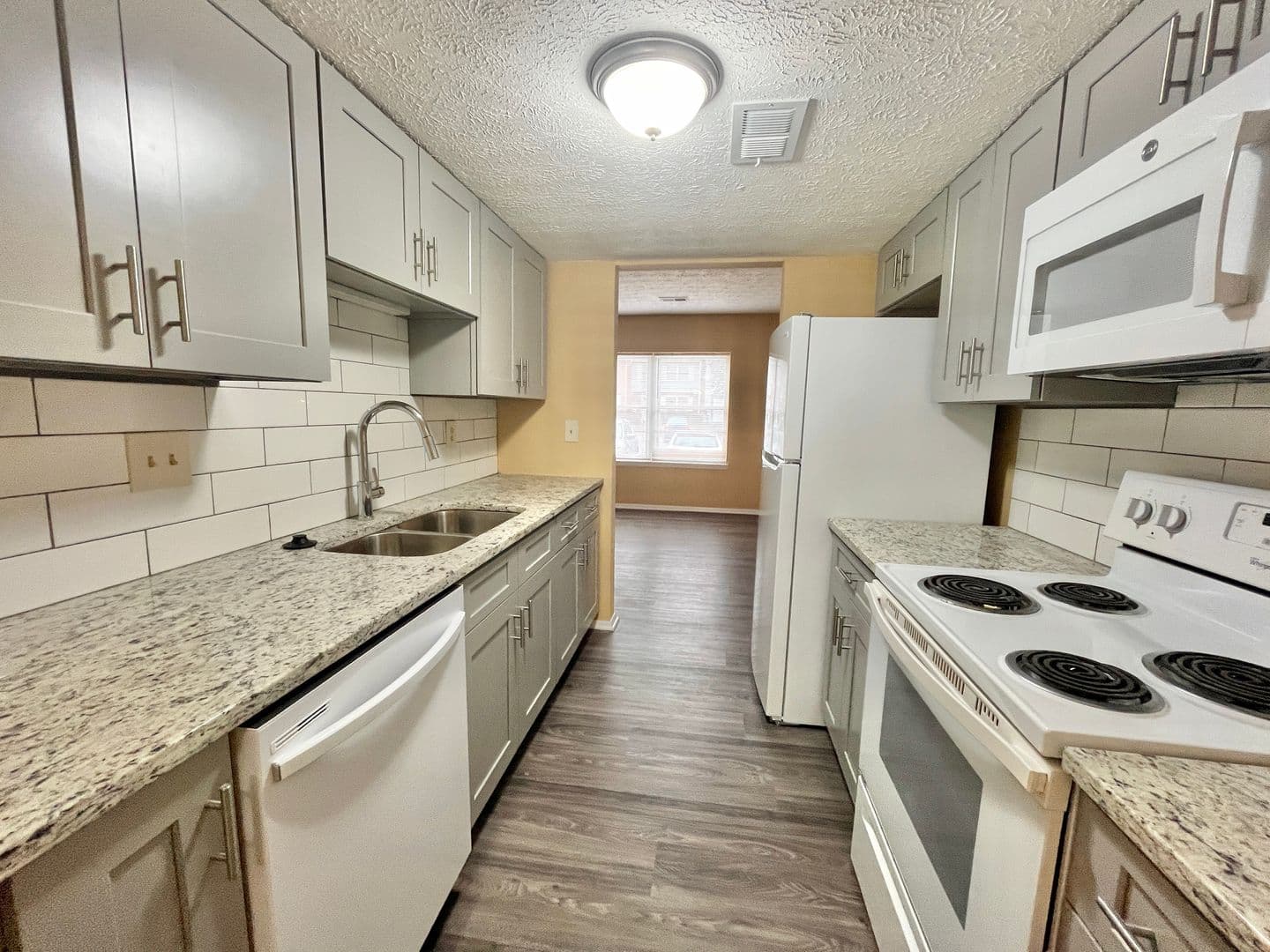 Peachtree Corners House: 6418 Meadow Rue Drive