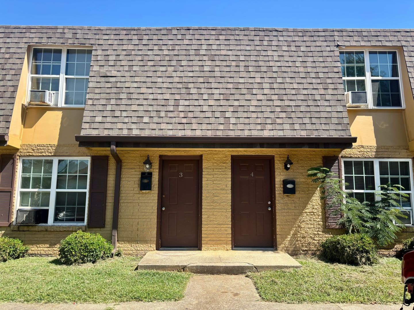 East Point Apartment: 3198 Washington Rd.