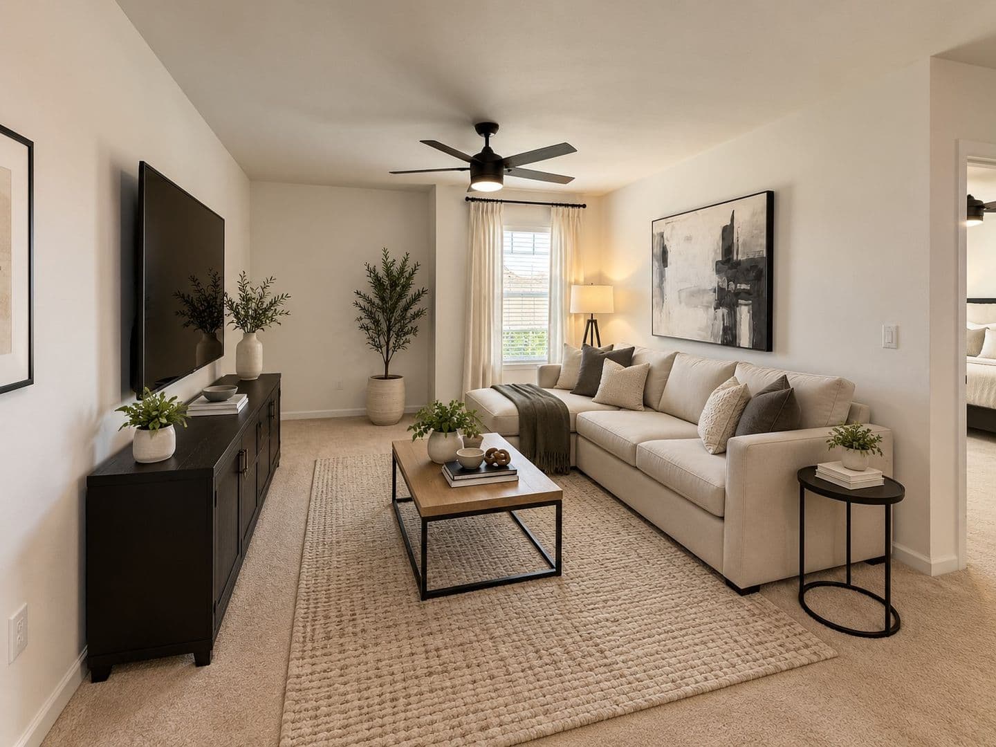 Loganville House: 649 Azalea Bloom Dr.
