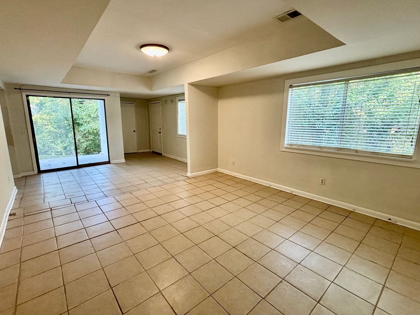 Norcross Apartment: 5931 Kay Drive