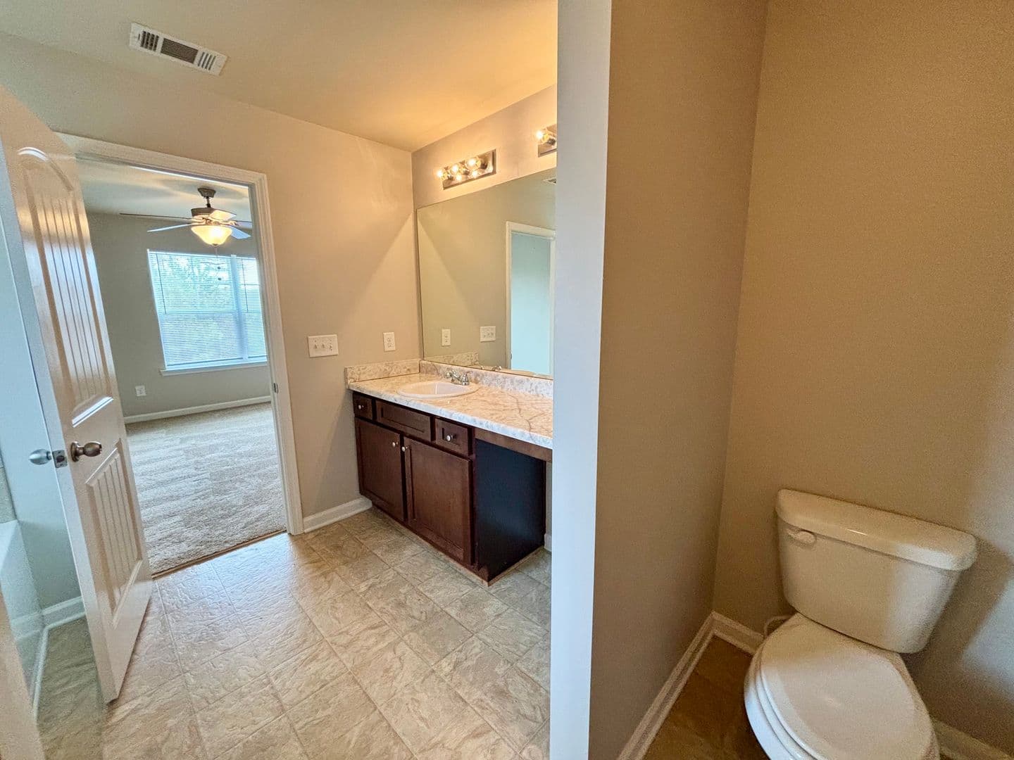 Douglasville House: 31 Brookwood Pass N.