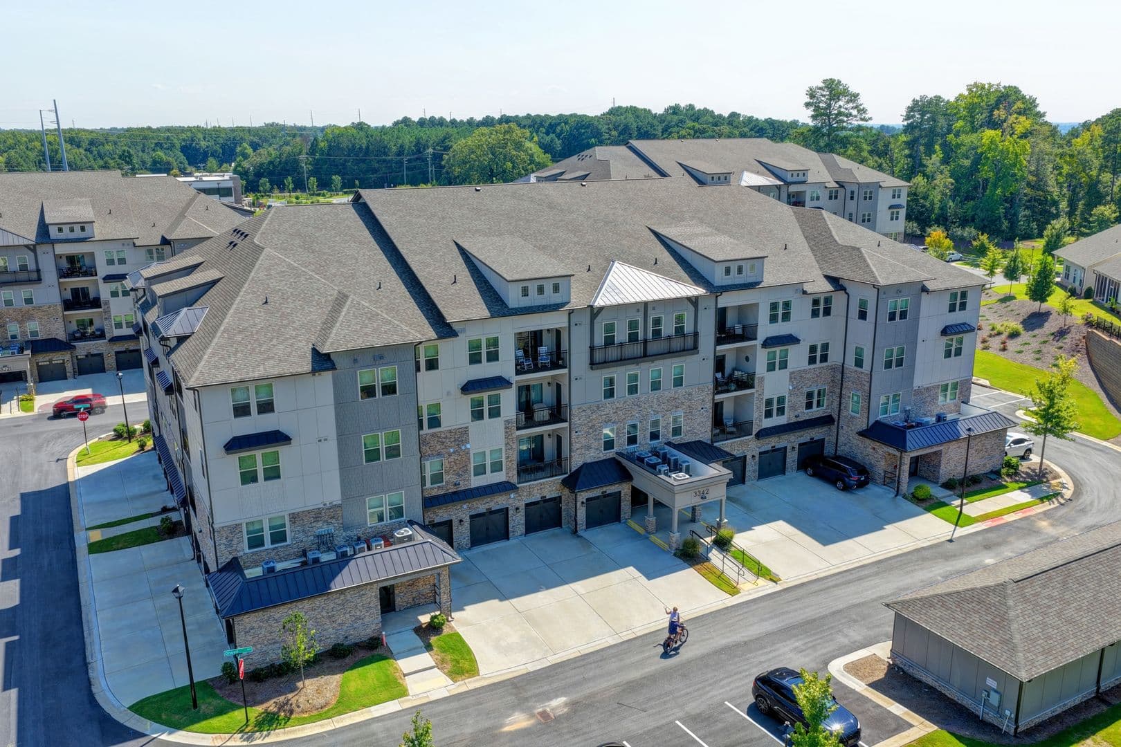 Cumming House: 3342 Orwell Way Unit 1208