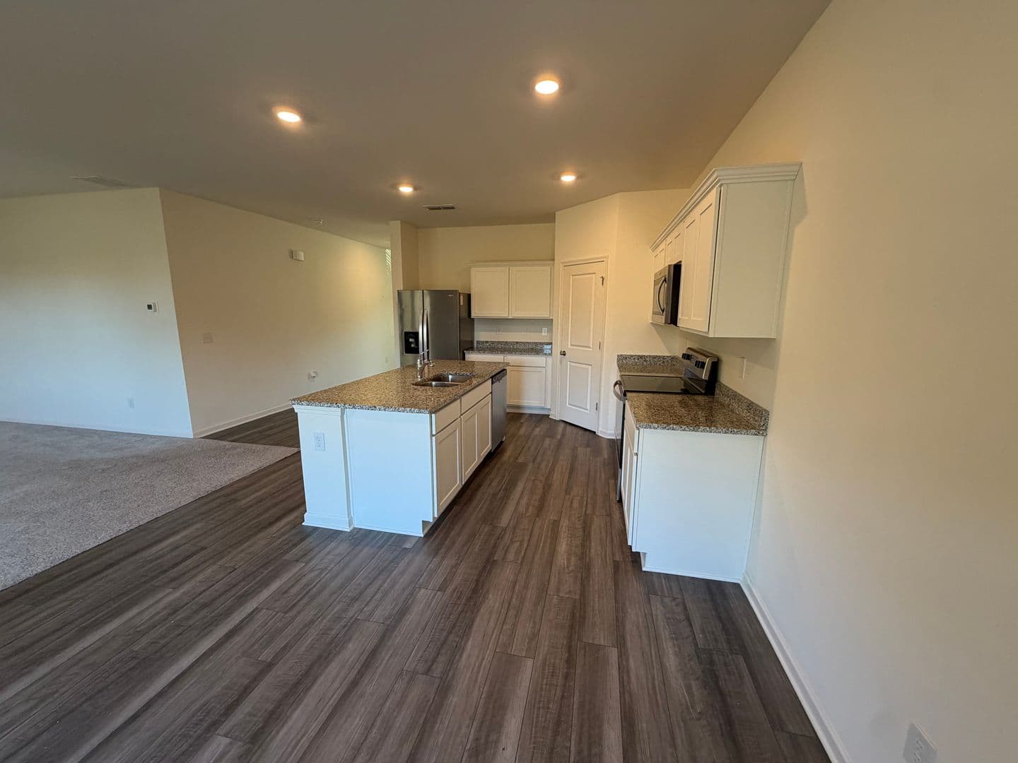 Winder House: 303 Hyde Park