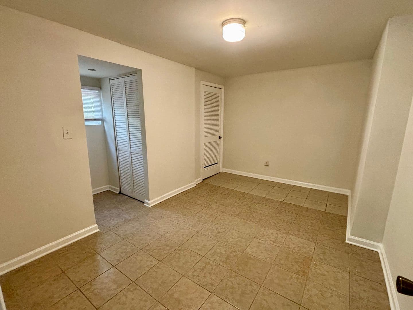 Norcross Apartment: 5931 Kay Drive