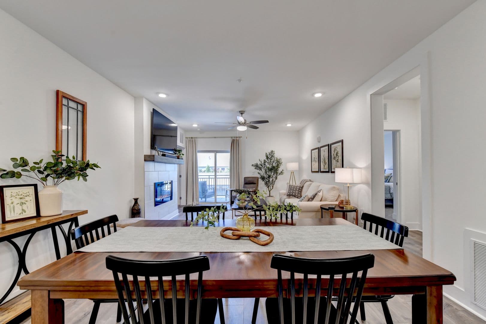 Cumming House: 3342 Orwell Way Unit 1208