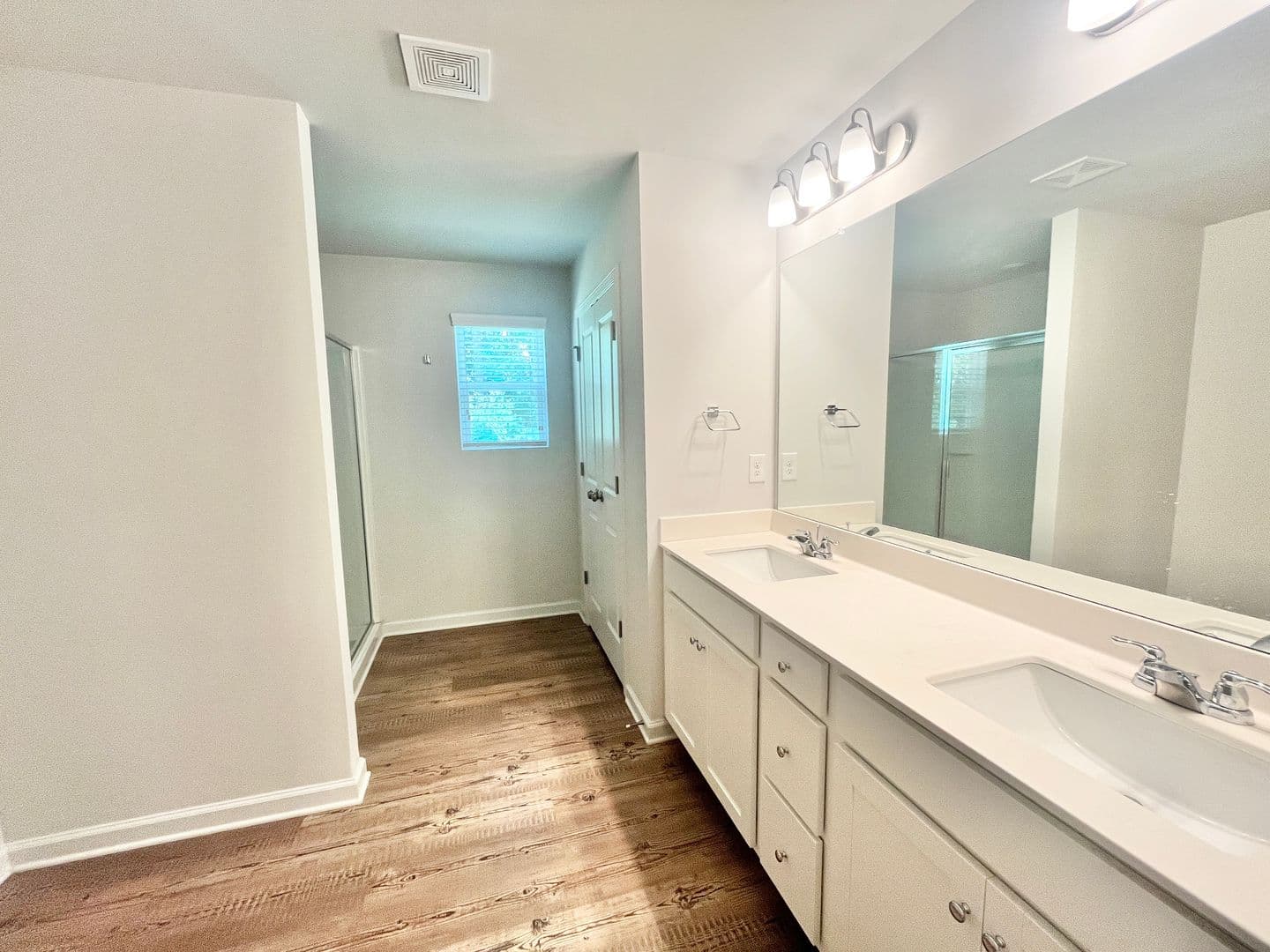 Flowery Branch House: 5129 Sidney Square Drive