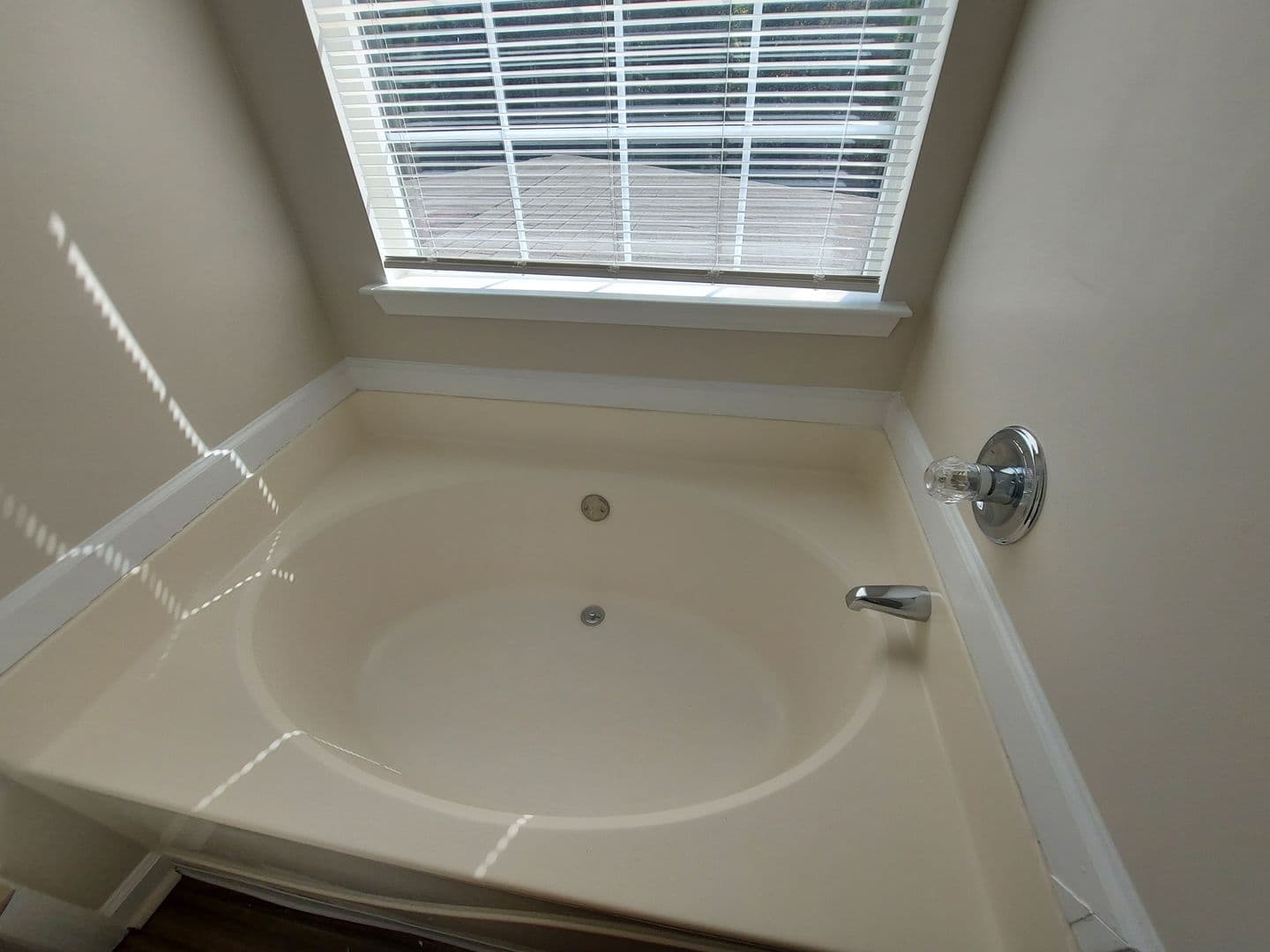 Lithonia House: 7039 Setters Way