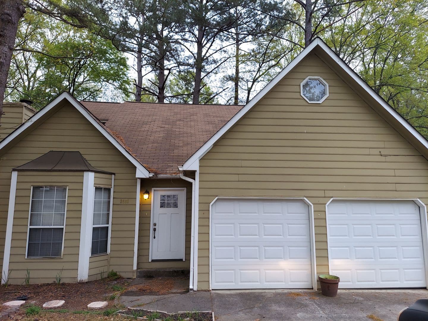 Powder Springs House: 3981 Sharon Springs