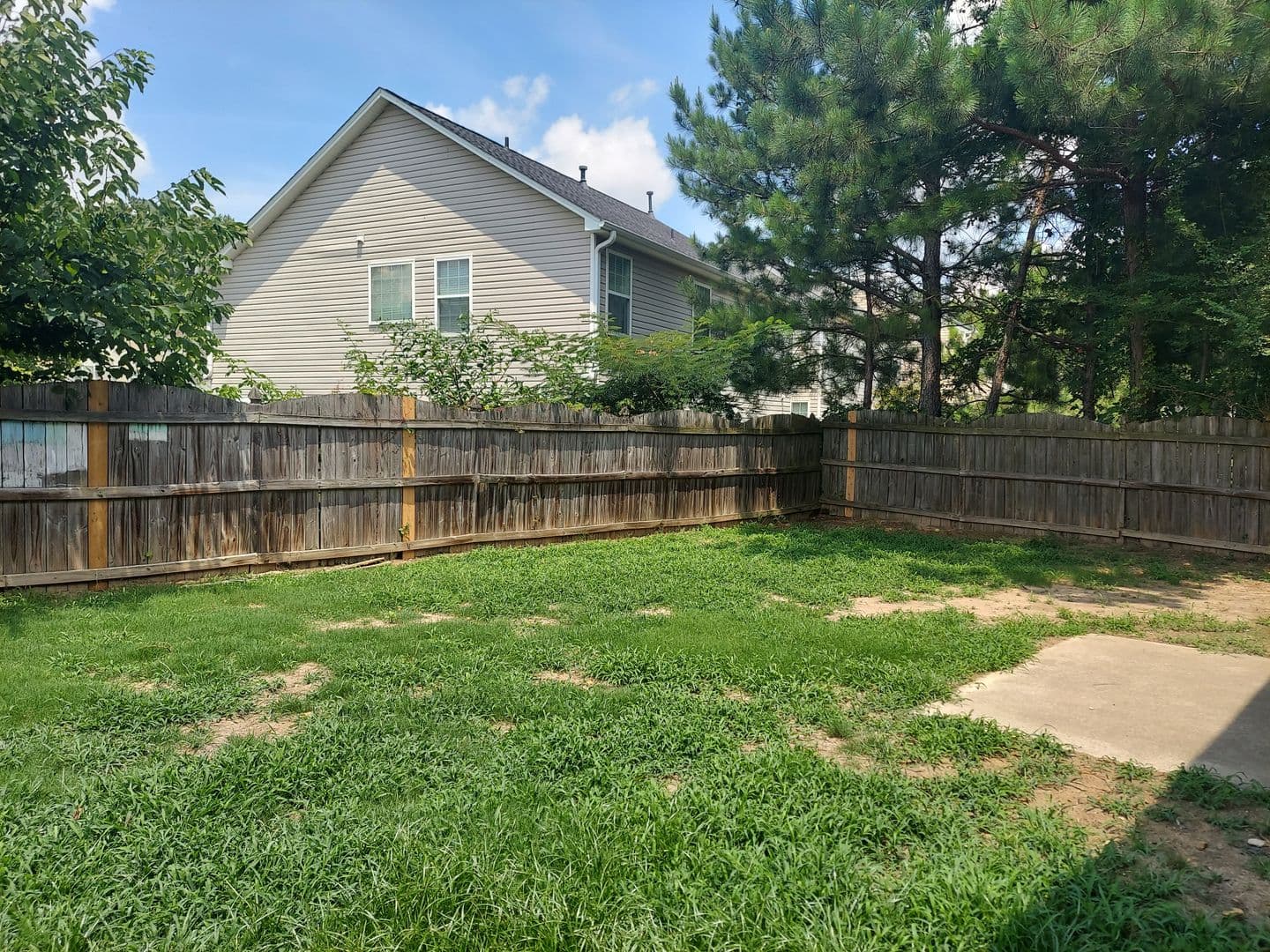 Lithia Springs House: 1190 Andrews Drive
