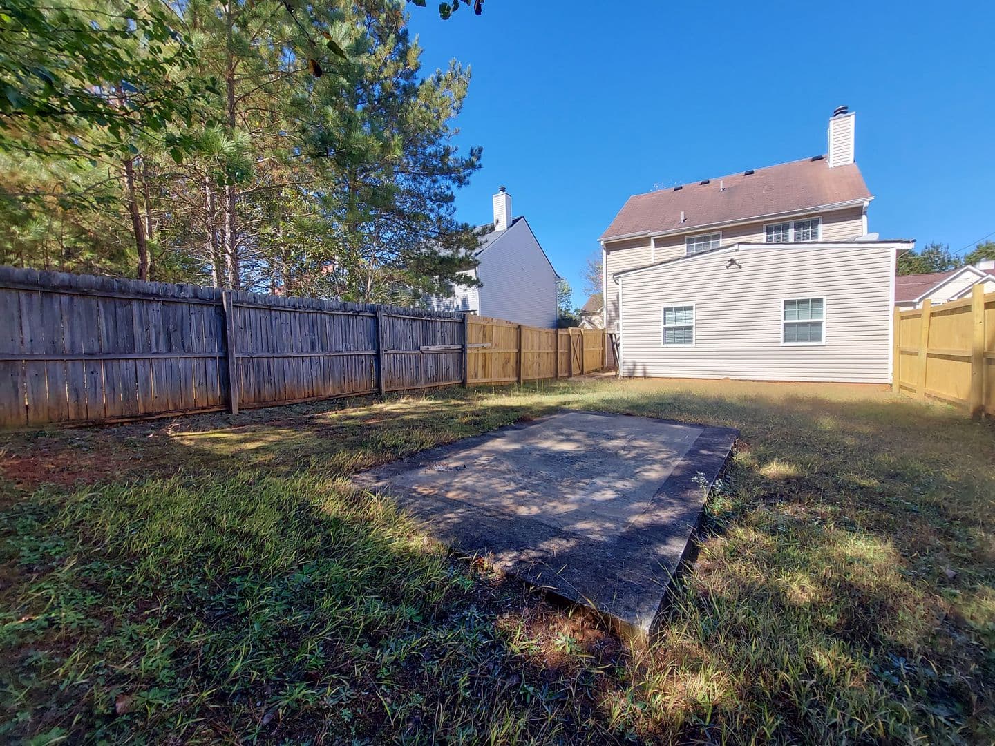 Lithonia House: 7039 Setters Way