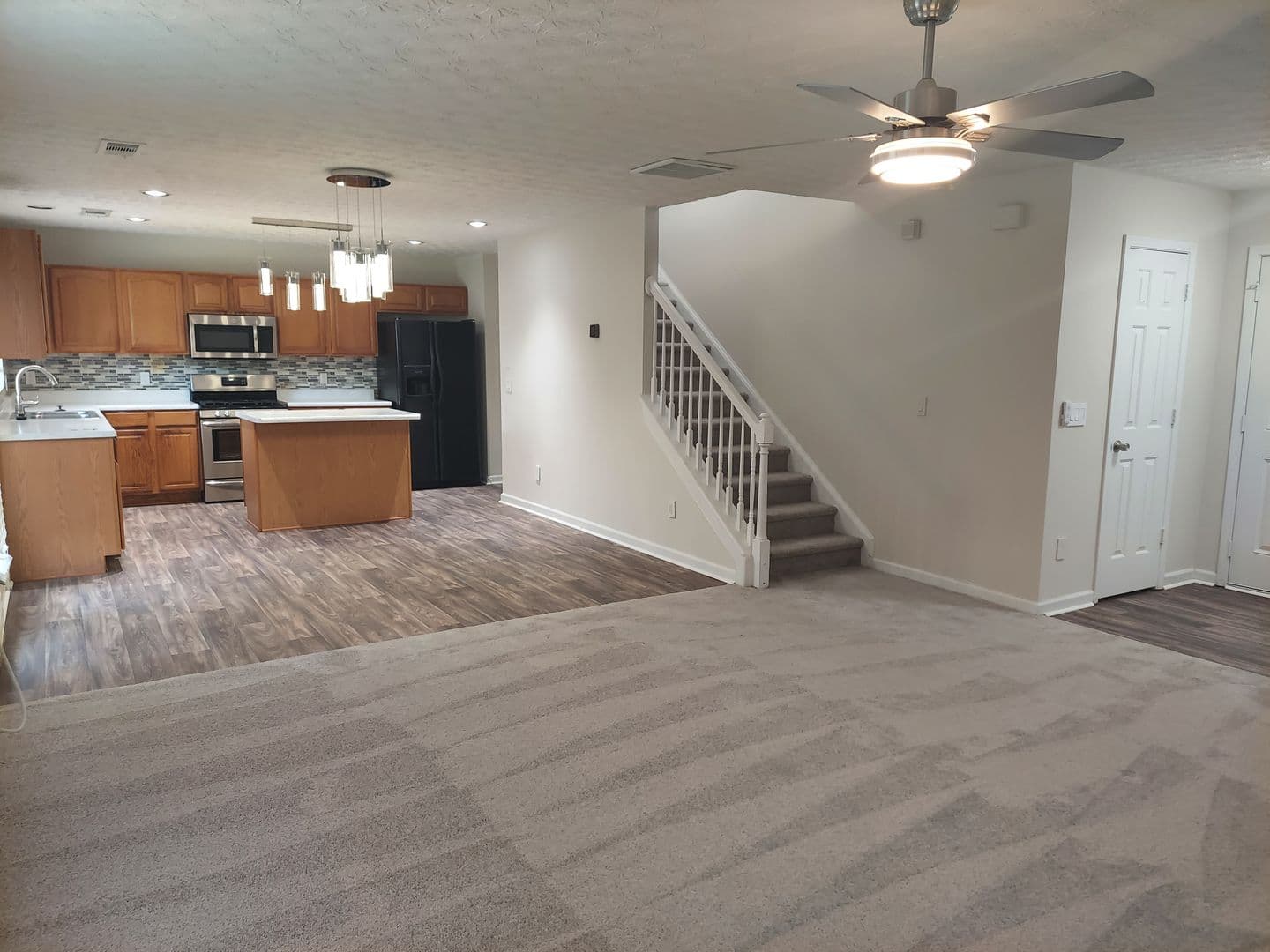 Lithia Springs House: 1190 Andrews Drive