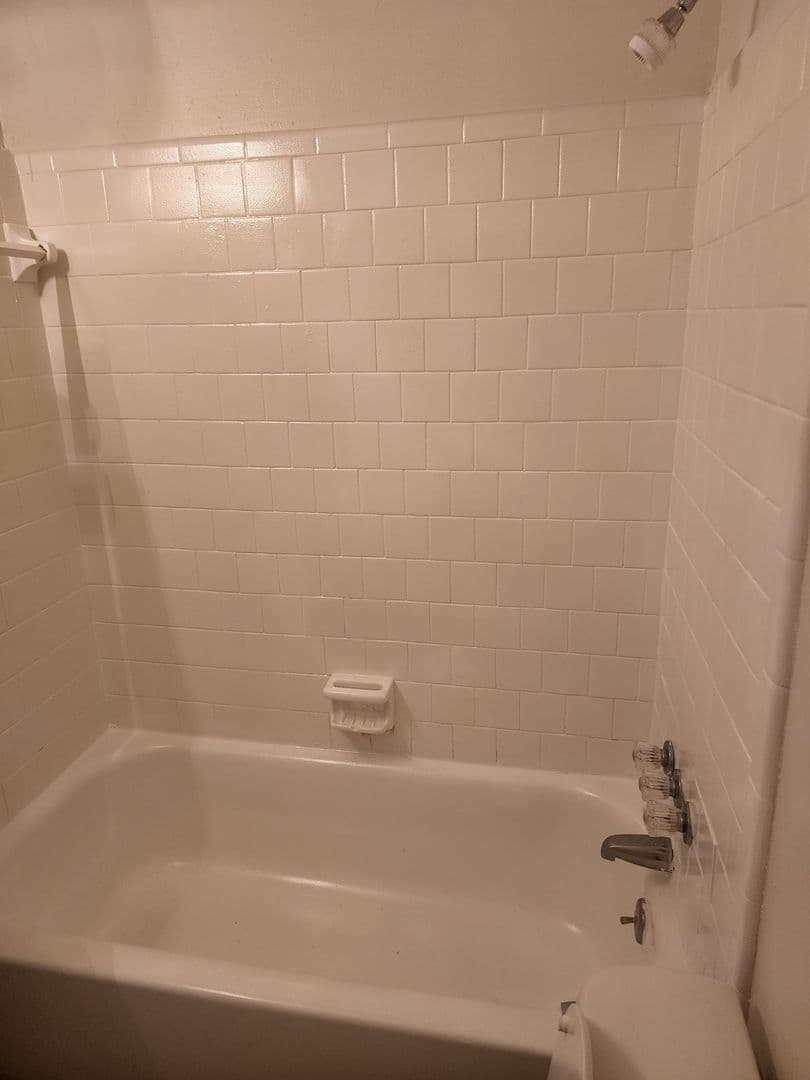 Hapeville Apartment: 585 Marina St.