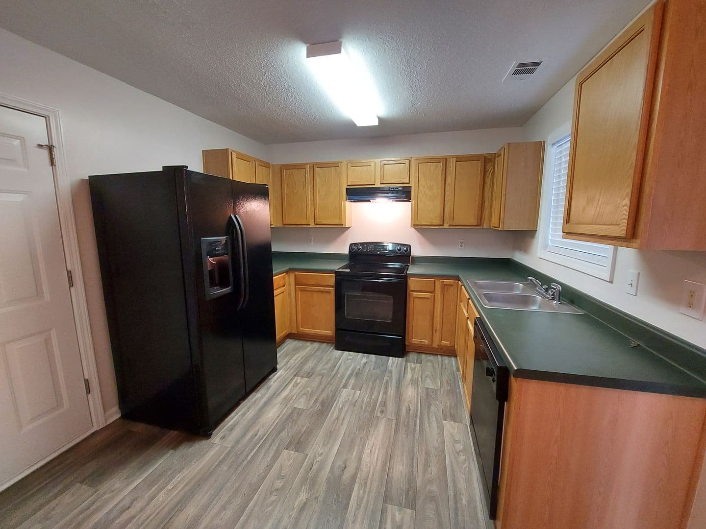 Lithonia House: 7093 Mahonia Place