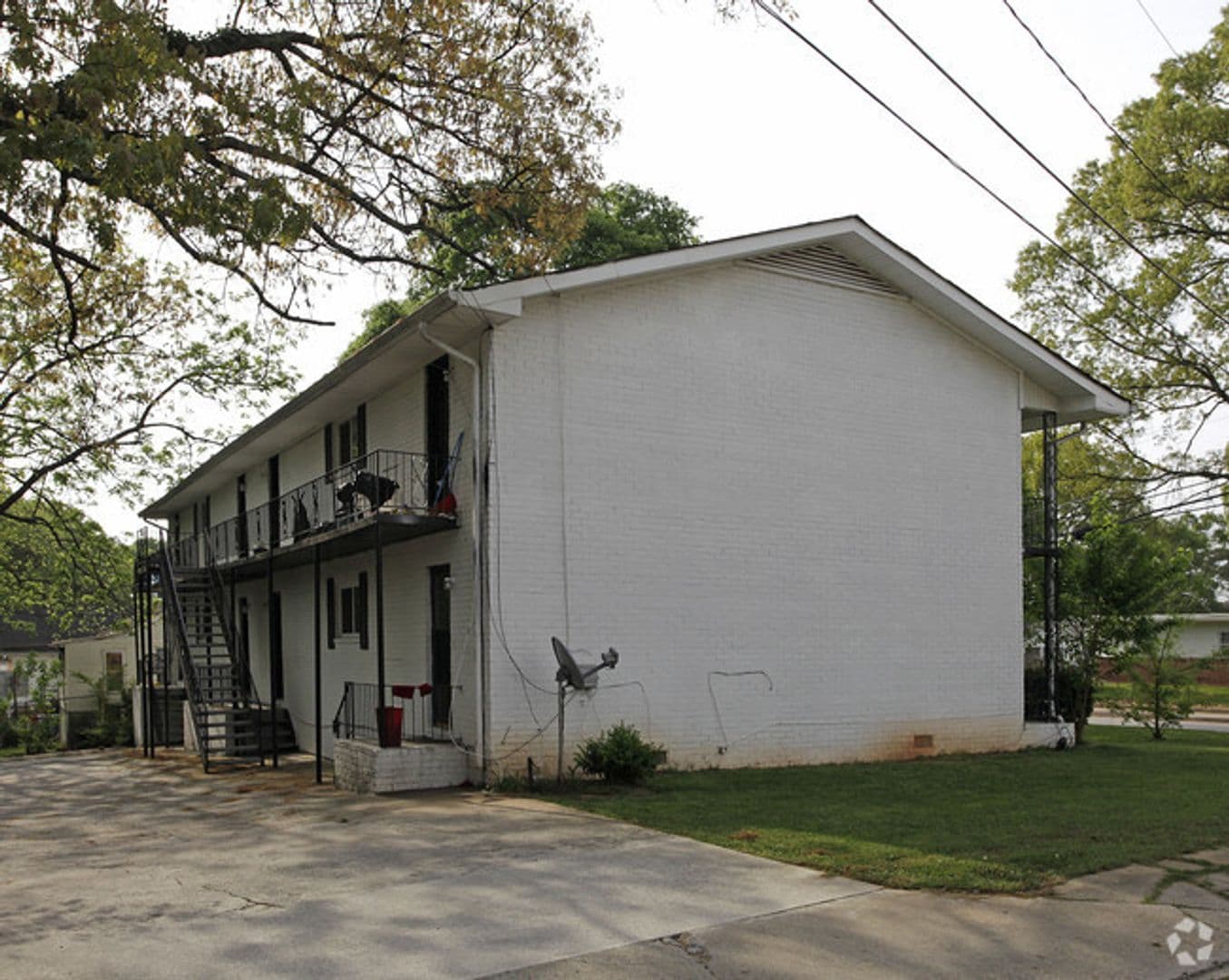 Hapeville Apartment: 585 Marina St.