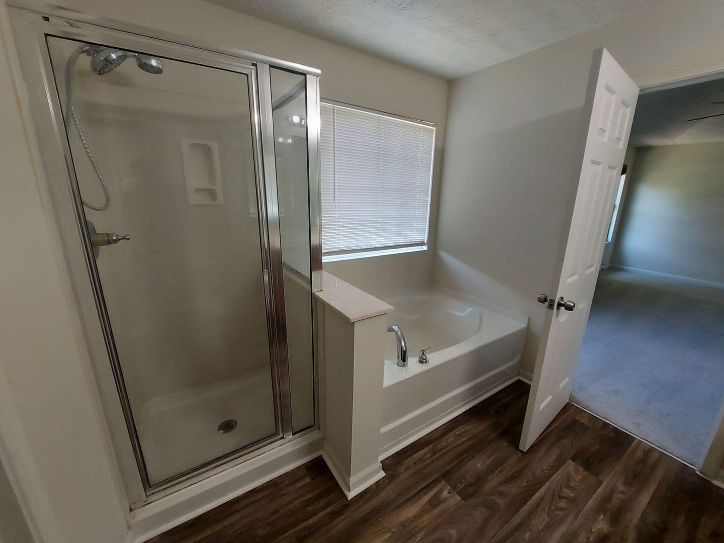 Lithia Springs House: 1190 Andrews Drive