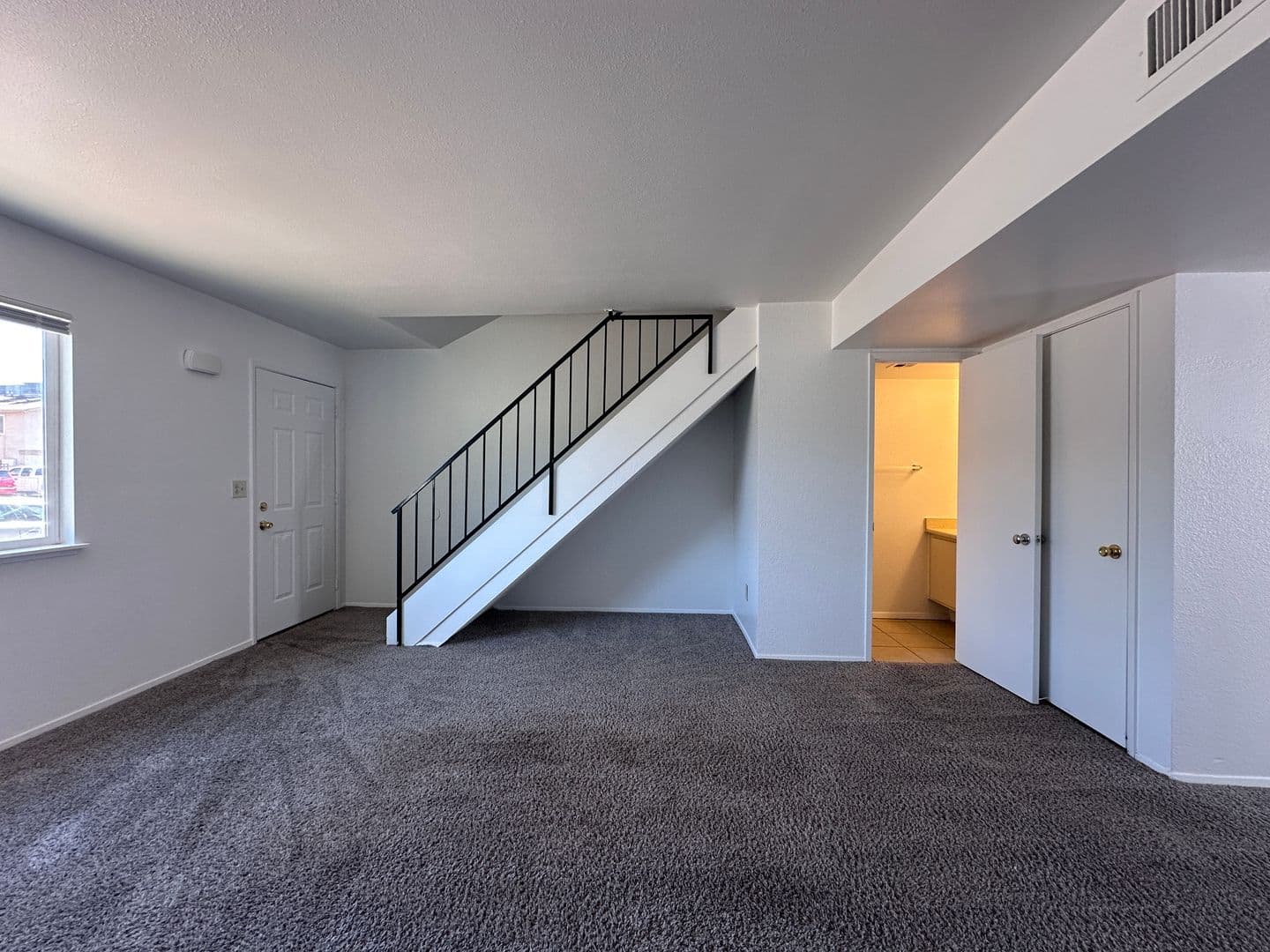 N Las Vegas Townhome: 3500 Mercury #B