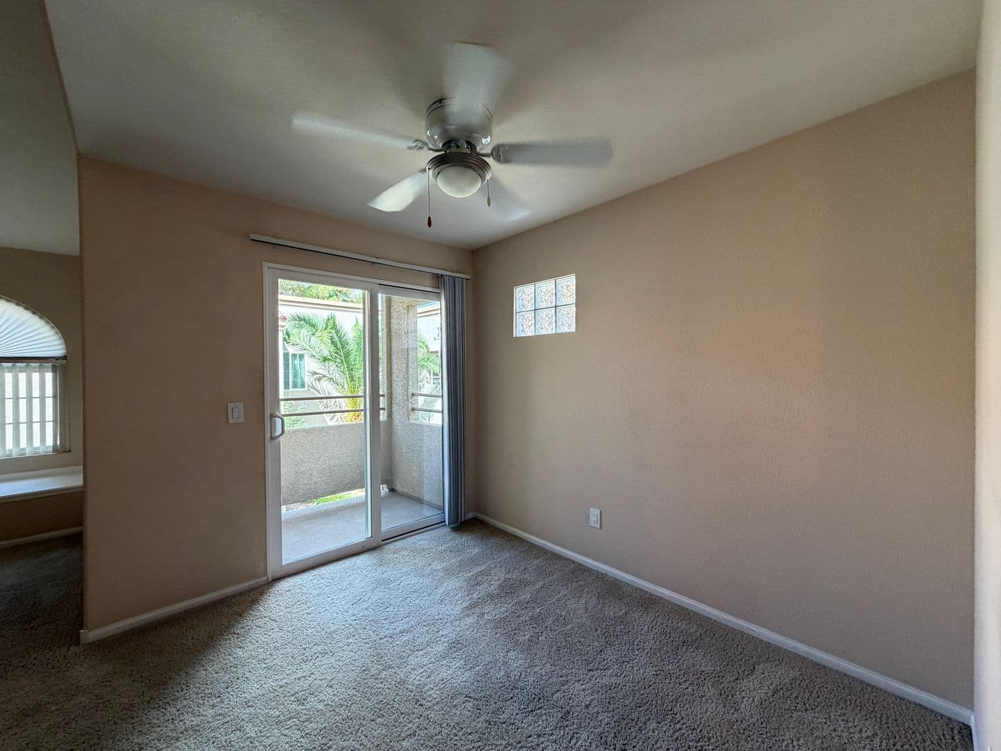 Las Vegas Condo: 3145 East Flamingo Road #2129