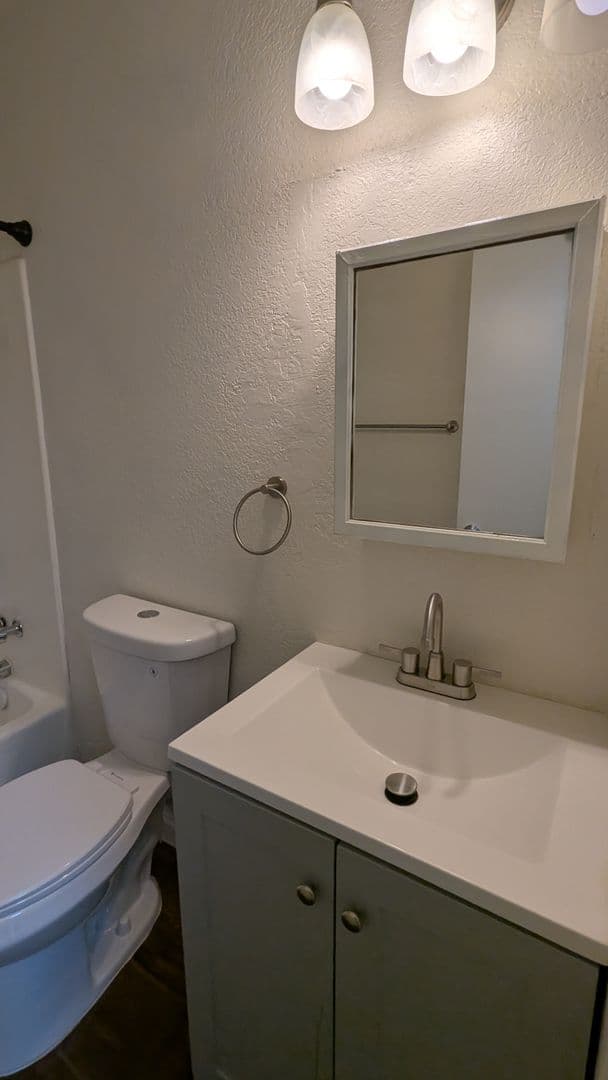 Las Vegas Apartment: 4930 E Owens Ave