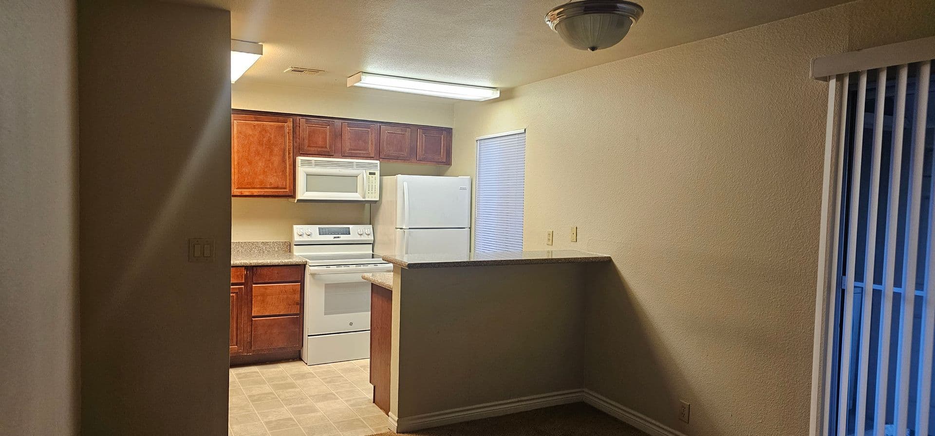 Las Vegas House: 5332 River Glen #398