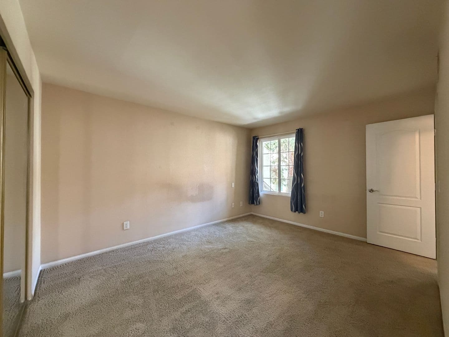 Las Vegas Condo: 3145 East Flamingo Road #2129