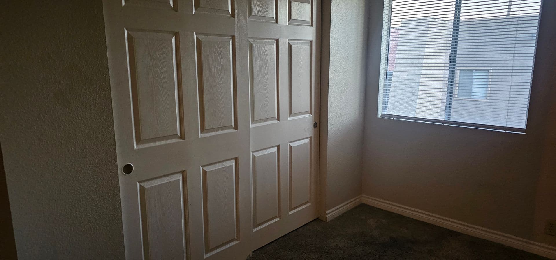 Las Vegas House: 5332 River Glen #398