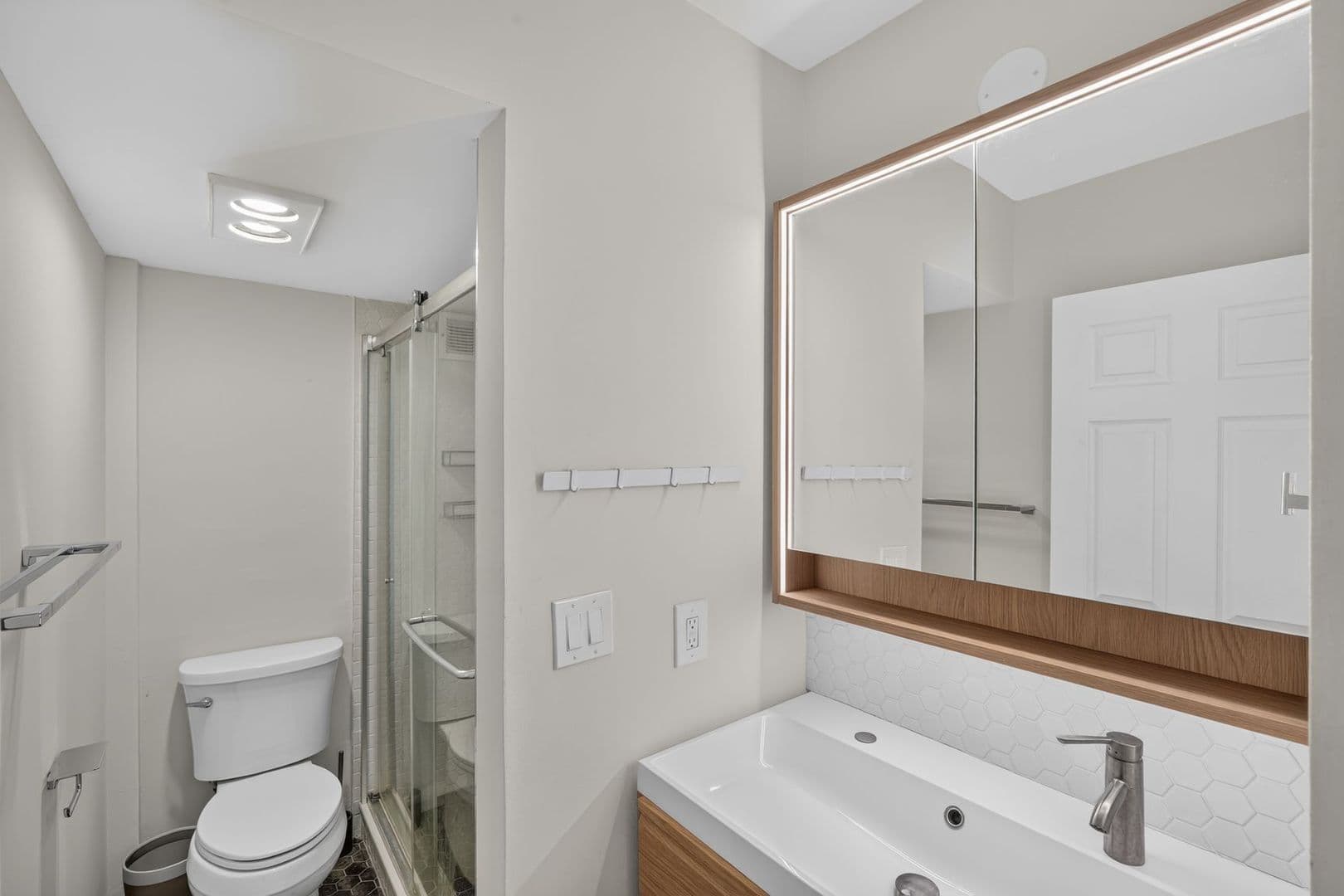 Washington Condo: 2201 L St NW