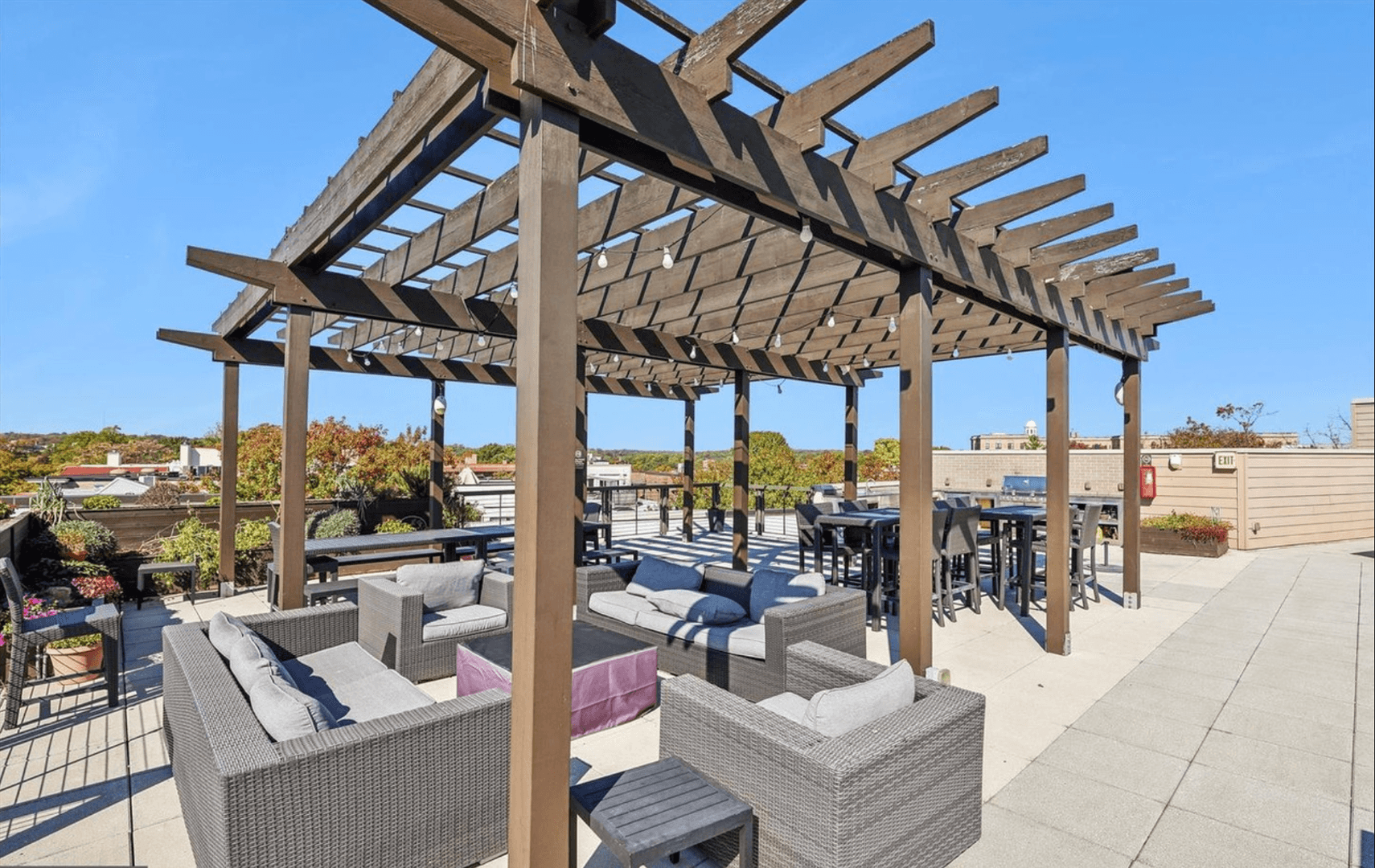 Washington Condo: 1794 Lanier Pl NW