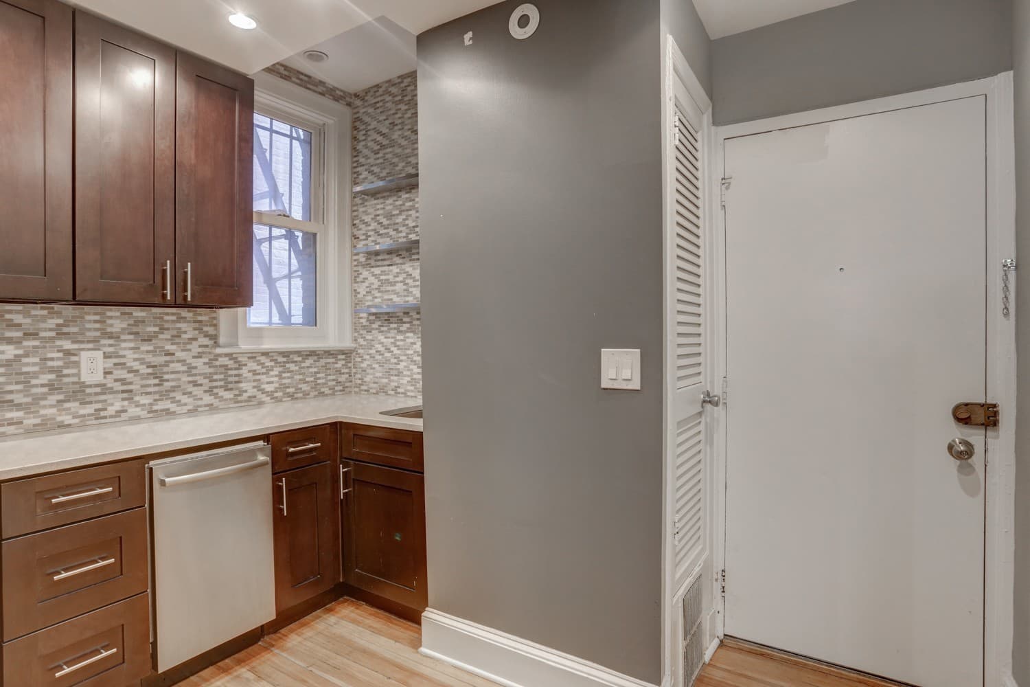 Washington Condo: 1825 Florida Ave NW