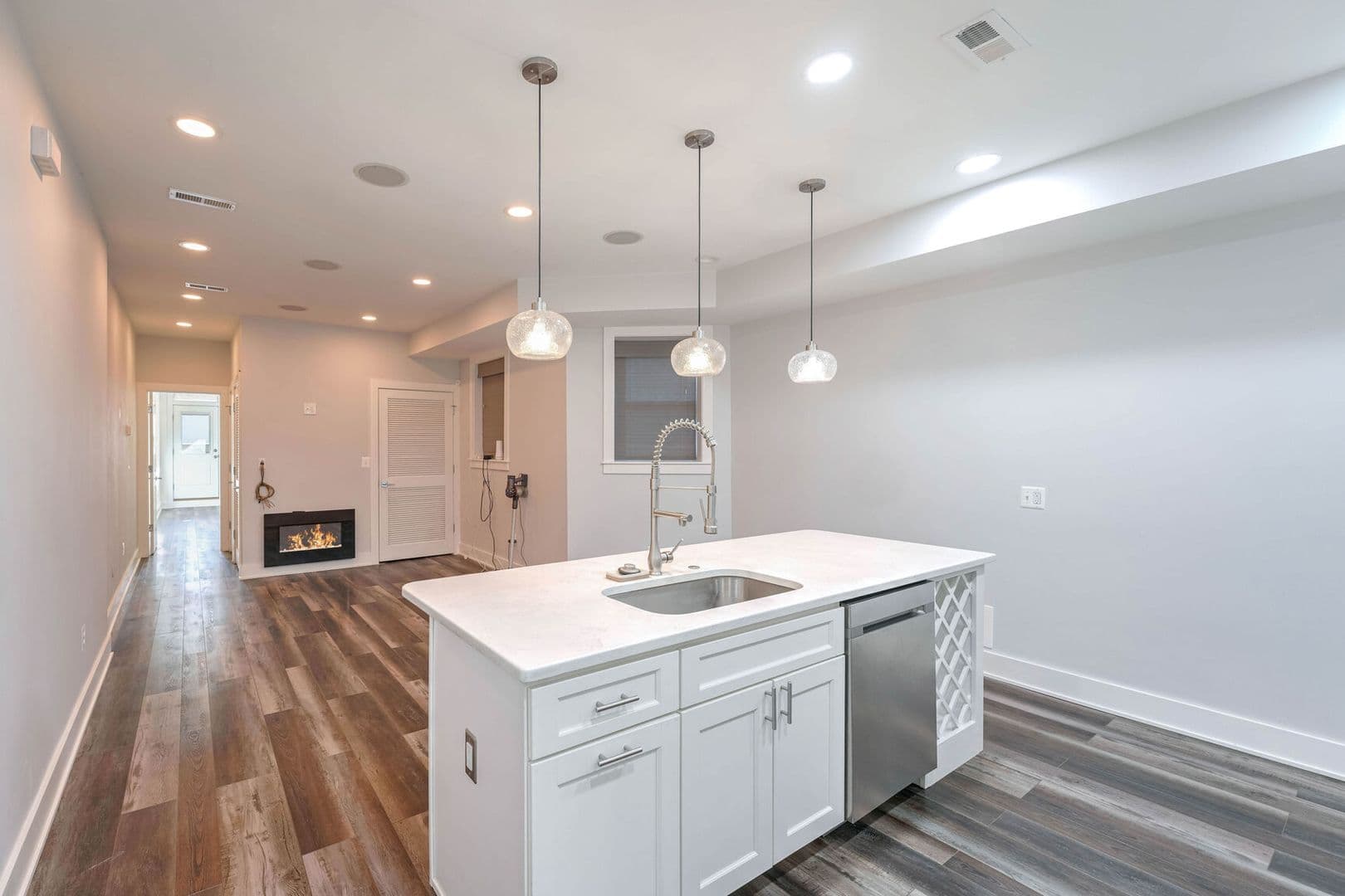 Washington Condo: 3453 Holmead Pl NW Unit 1