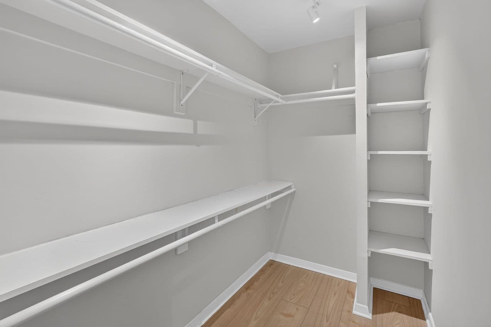 Washington Condo: 2201 L St NW