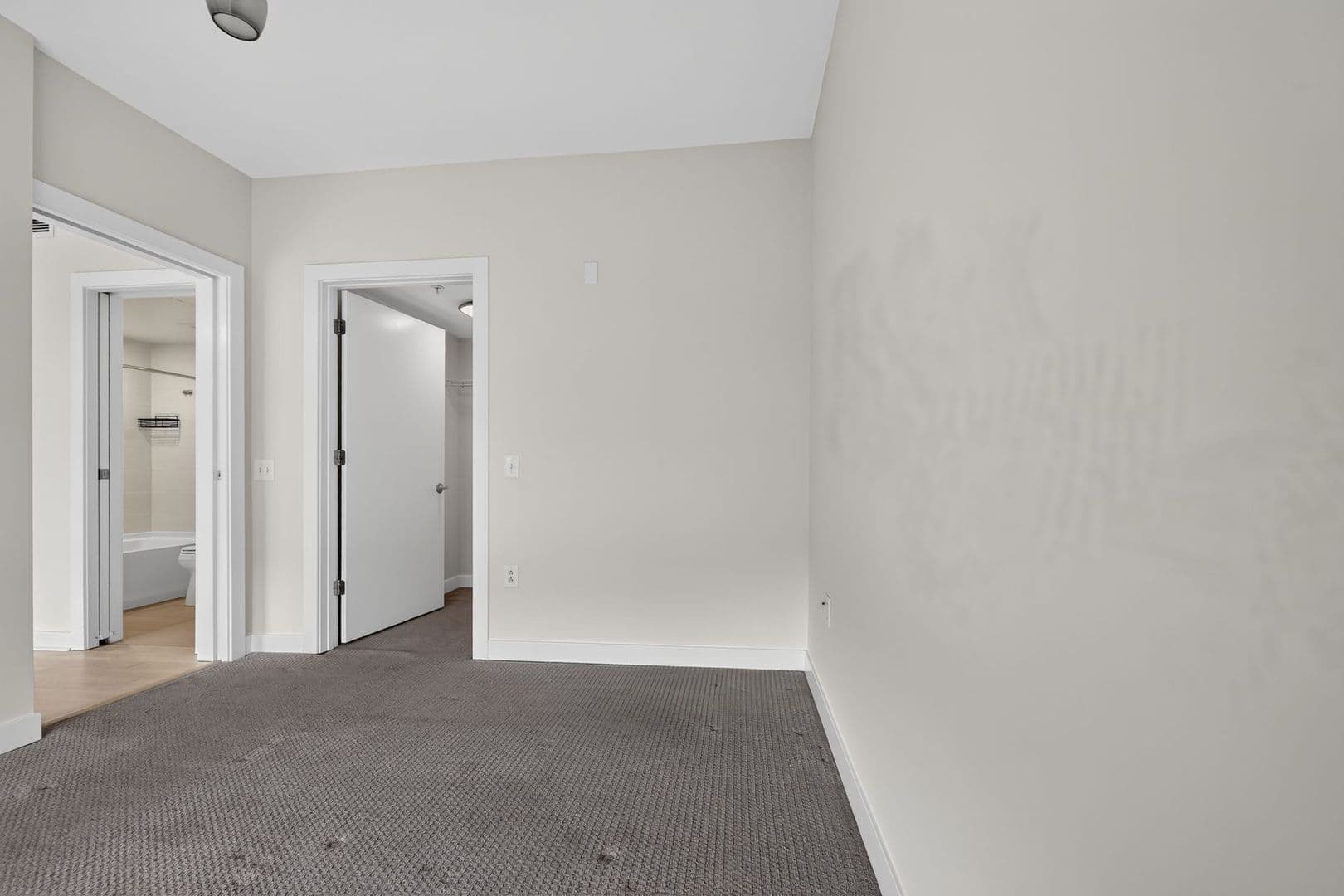 Washington Condo: 1794 Lanier Pl NW
