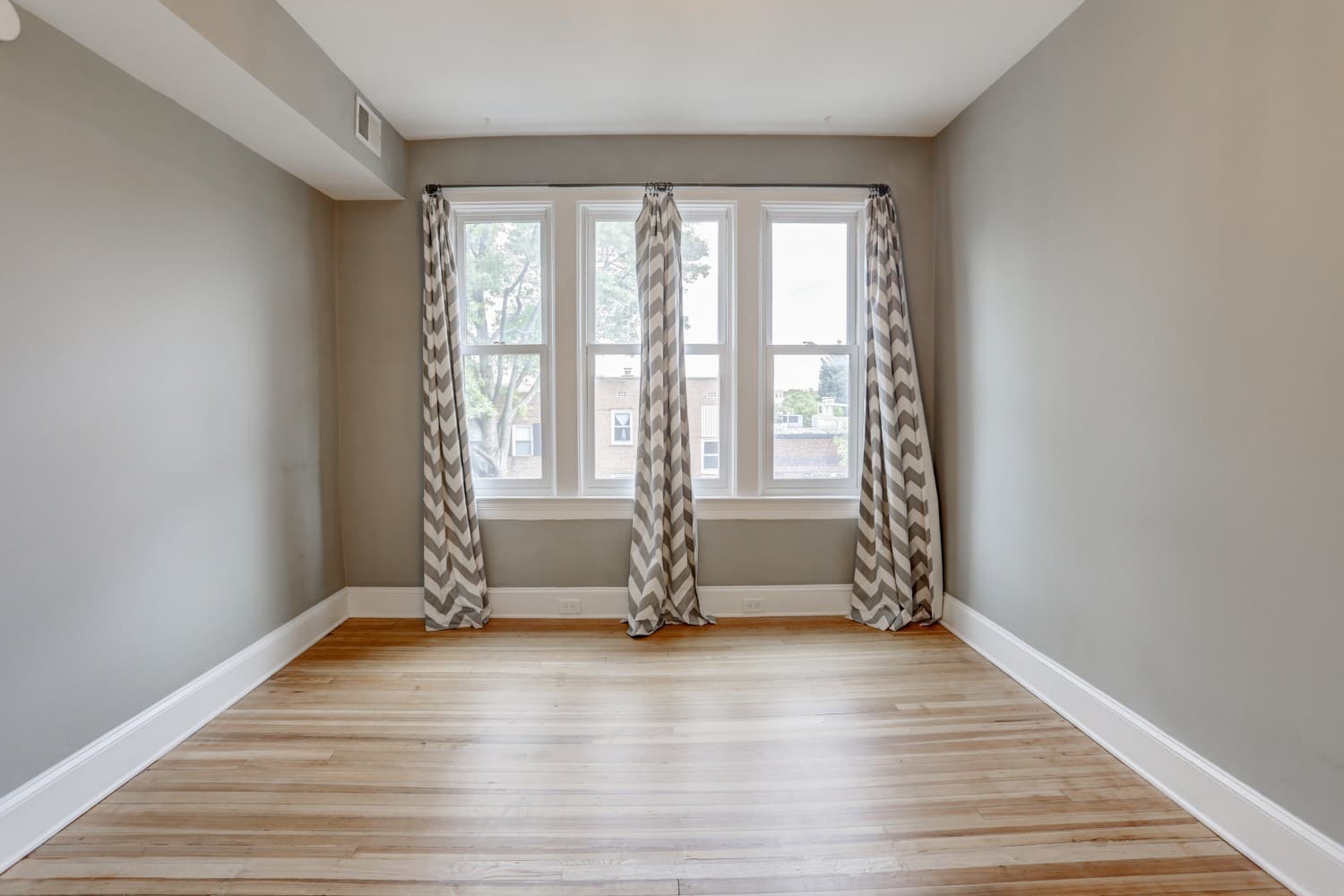 Washington Condo: 1825 Florida Ave NW