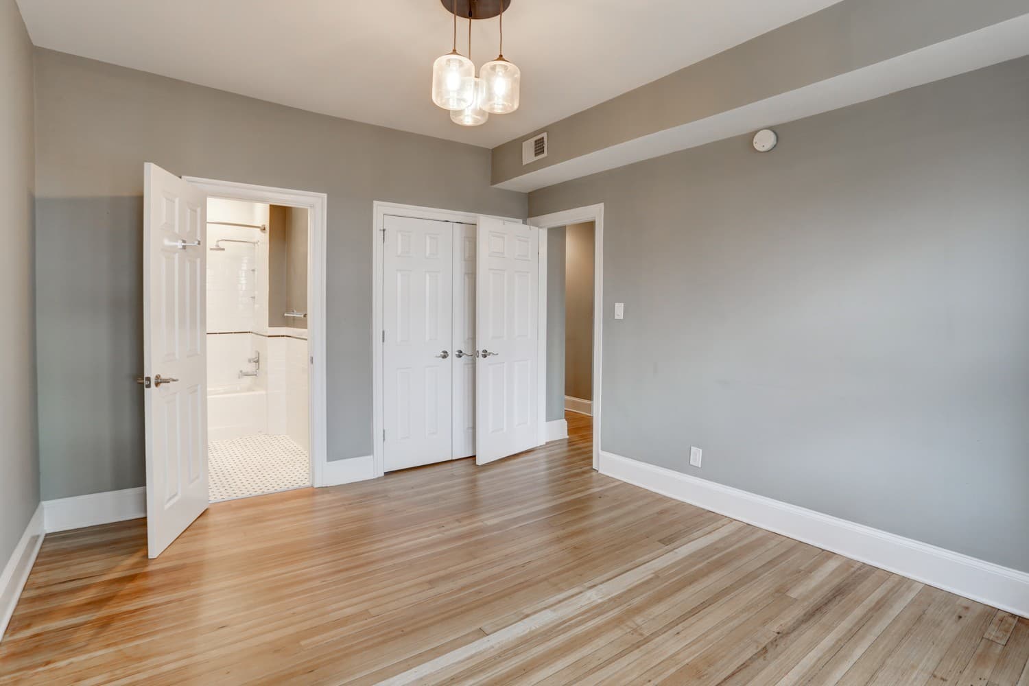 Washington Condo: 1825 Florida Ave NW